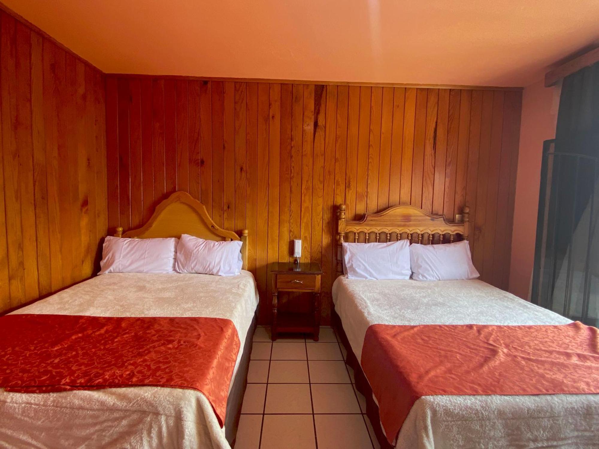 Hotel Real De La Sierra Mazamitla Exterior photo