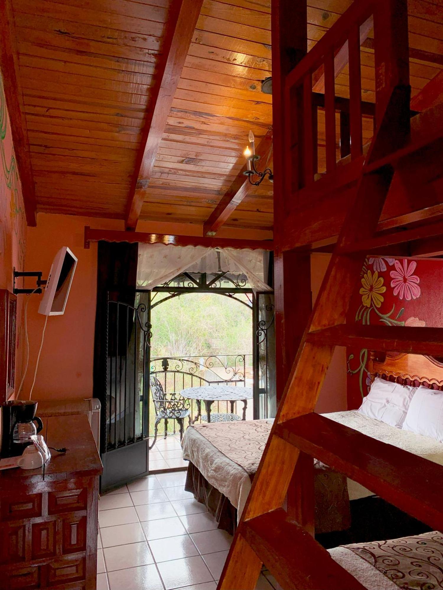 Hotel Real De La Sierra Mazamitla Exterior photo