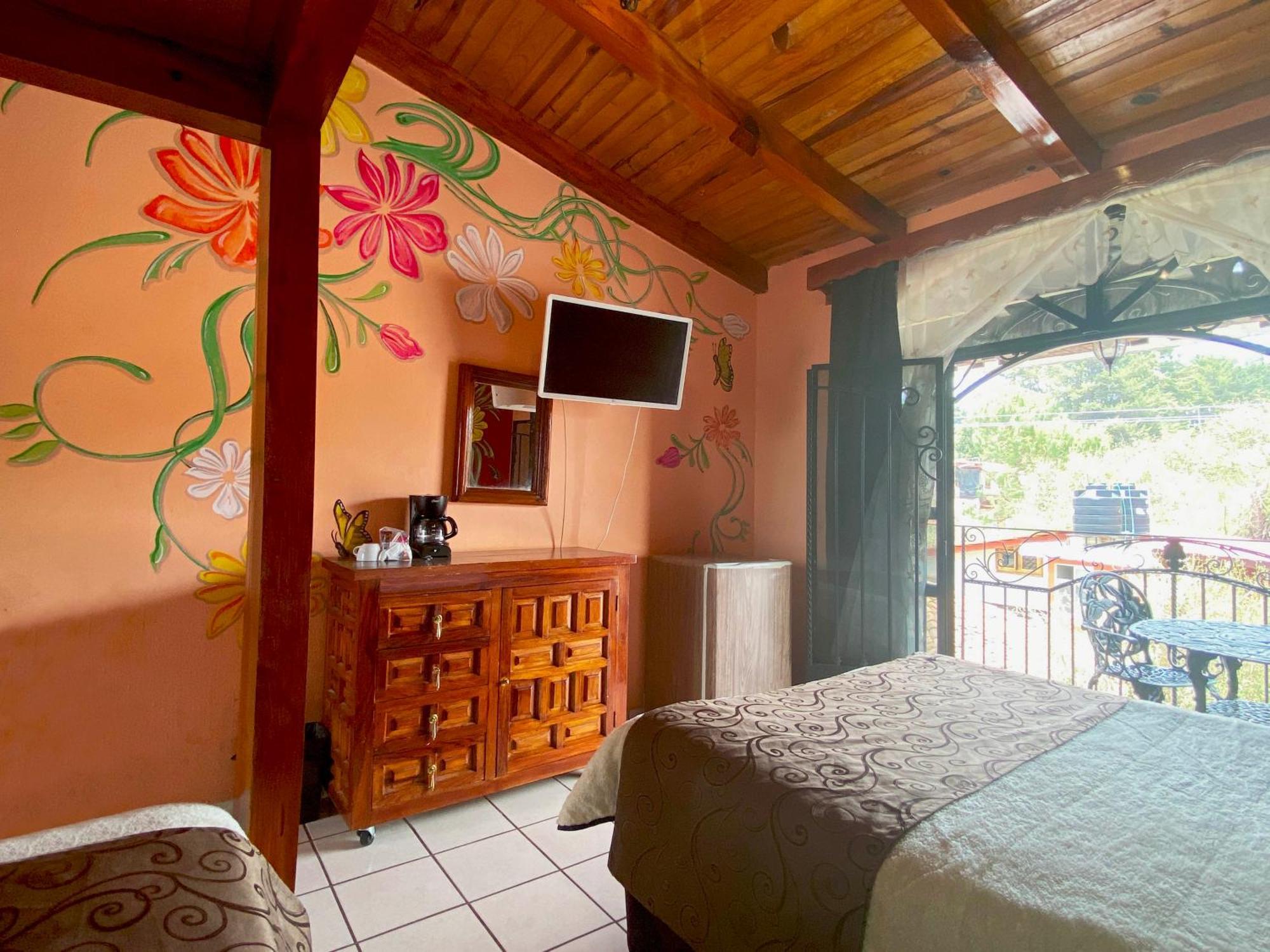 Hotel Real De La Sierra Mazamitla Exterior photo